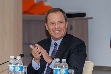 Законодатели регионов ПФО знают о положительном опыте Оренбуржья